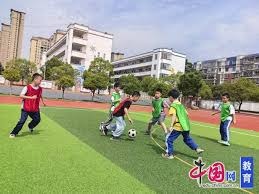 德国足球新星卡尔遭遇严重肌肉伤害或缺席2026世界杯